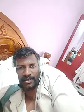 Snapshot of Paramkeerthi chatting on 06/13/26, 04:05 Paramkeerthi online show from 06/13/26, 04:05