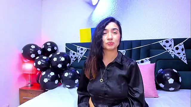 VictoriaRouge  online show from 06/11/26, 08:29