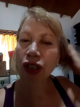 SexyMilf1211 online show from 02/02/26, 03:00