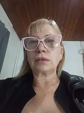 SexyMilf1211 online show from 07/19/26, 02:54