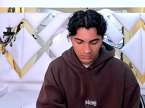 MattFiore online show from 12/16/25, 11:59