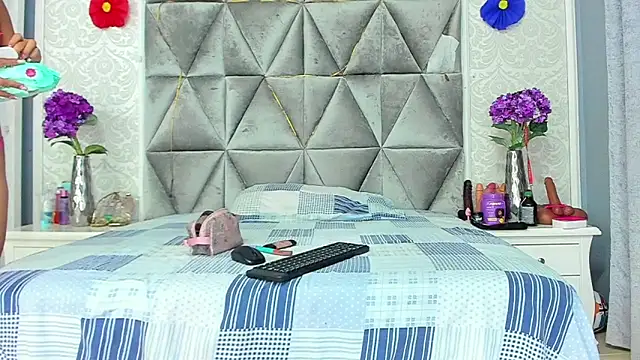 Snapshot of Miaa_Grace_ chatting on 07/25/26, 12:47 Miaa Grace online show from 07/25/26, 12:47