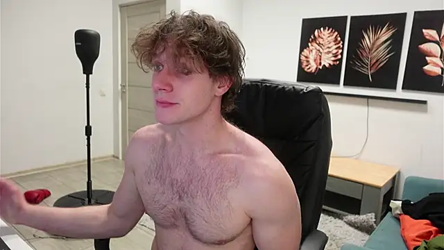 Snapshot of Charles_Dreams chatting on 01/09/26, 06:53 Charles Dreams online show from 01/09/26, 06:53