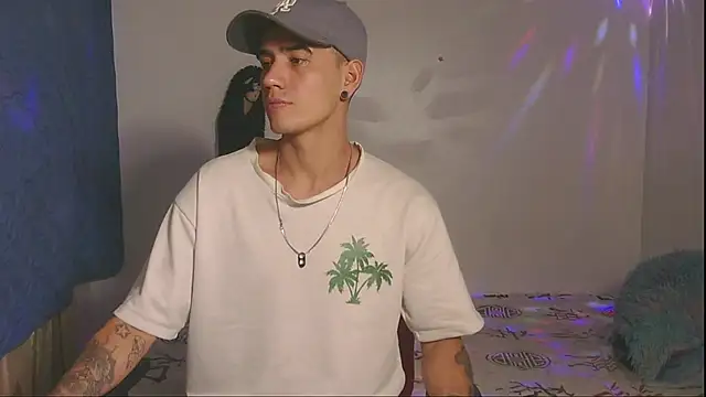 Snapshot of kilyan_wow chatting on 11/13/25, 09:14 kilyan wow online show from 11/13/25, 09:14