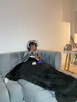Drekacakez online show from 05/13/26, 04:48