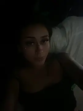 Snapshot of Felinamiau chatting on 02/18/26, 02:51 Felinamiau online show from 02/18/26, 02:51