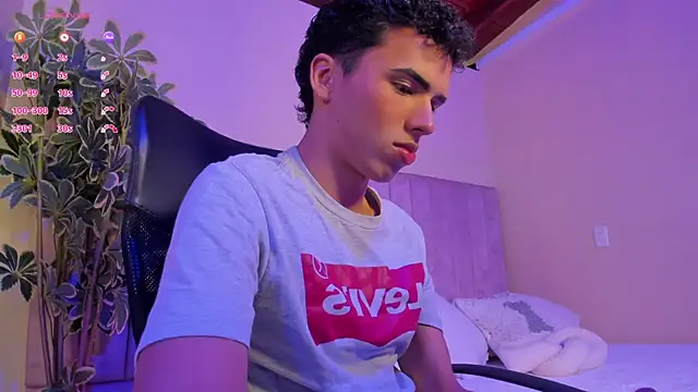 Seab trooy online show from 11/25/25, 04:12