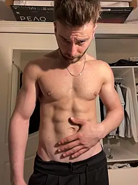 Snapshot of atesturky chatting on 11/18/25, 09:19 atesturky online show from 11/18/25, 09:19