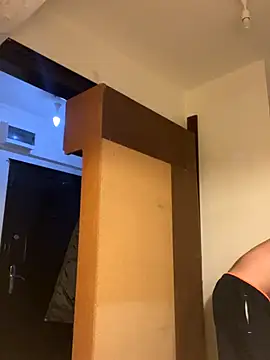 Snapshot of atesturky chatting on 12/15/25, 08:24 atesturky online show from 12/15/25, 08:24