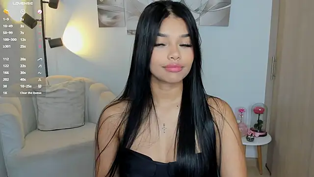 haileyflorez  online show from 04/29/26, 05:30