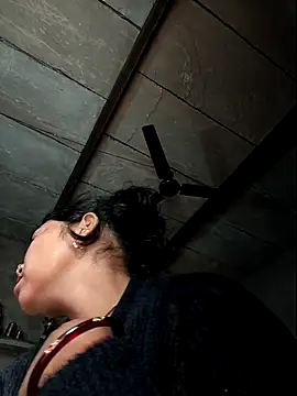 Snapshot of Jankisinghji chatting on 11/22/25, 02:21 Jankisinghji online show from 11/22/25, 02:21