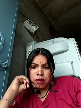 Snapshot of Jankisinghji chatting on 12/02/25, 04:07 Jankisinghji online show from 12/02/25, 04:07