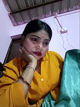 Snapshot of Jankisinghji chatting on 12/22/25, 04:15 Jankisinghji online show from 12/22/25, 04:15