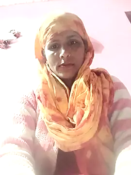 Snapshot of Pirvesh_singh chatting on 01/08/26, 05:04 Pirvesh singh online show from 01/08/26, 05:04