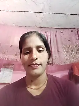 Snapshot of Pirvesh_singh chatting on 02/17/26, 05:37 Pirvesh singh online show from 02/17/26, 05:37