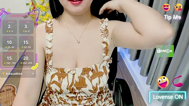 Snapshot of Hali_Sweetgirl chatting on 04/11/26, 07:45 Hali Sweetgirl online show from 04/11/26, 07:45