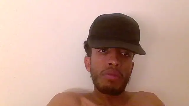 Snapshot of Omariaman chatting on 07/21/26, 03:14 Omariaman online show from 07/21/26, 03:14
