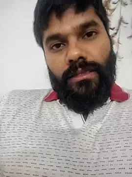 Snapshot of frolicme456 chatting on 01/15/26, 04:44 frolicme456 online show from 01/15/26, 04:44