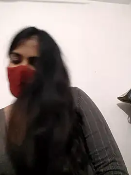 Snapshot of Red_Love_1 chatting on 01/09/26, 05:37 Red Love 1 online show from 01/09/26, 05:37