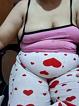 mnbvcxzqwertyuiop1235 online show from 07/09/26, 12:31