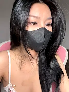 Snapshot of Yangju-u chatting on 11/17/25, 12:55 Yangju-u online show from 11/17/25, 12:55