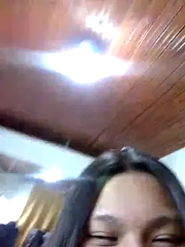 Snapshot of ZoeClarkk_ chatting on 11/29/25, 03:42 ZoeClarkk online show from 11/29/25, 03:42