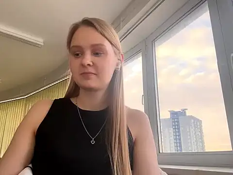 Snapshot of PaulitaSolow chatting on 11/16/25, 06:52 PaulitaSolow online show from 11/16/25, 06:52