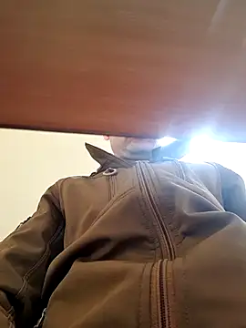 Gregorywhitelegs online show from 04/03/26, 10:13