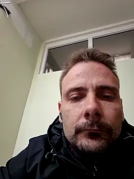 Gregorywhitelegs online show from 04/22/26, 10:39