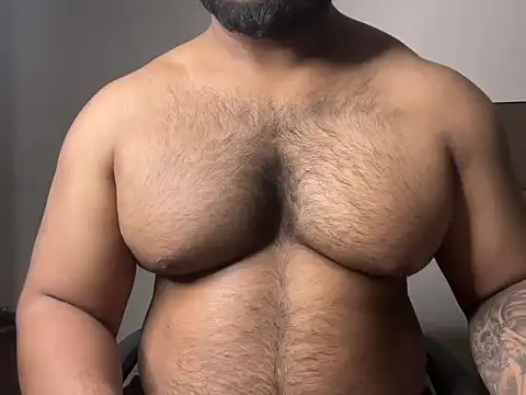 Snapshot of hot_rocco1 chatting on 02/05/26, 04:55 hot rocco1 online show from 02/05/26, 04:55