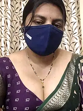 Snapshot of Indian_Telugu_Indhu chatting on 11/23/25, 03:06 Indian Telugu Indhu online show from 11/23/25, 03:06