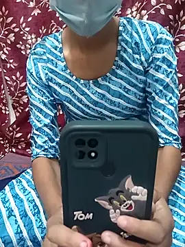 Snapshot of Japanese_girl0 chatting on 11/16/25, 01:17 Japanese girl0 online show from 11/16/25, 01:17