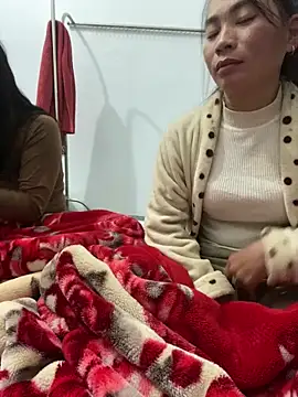 pitty mymi online show from 11/28/25, 12:46