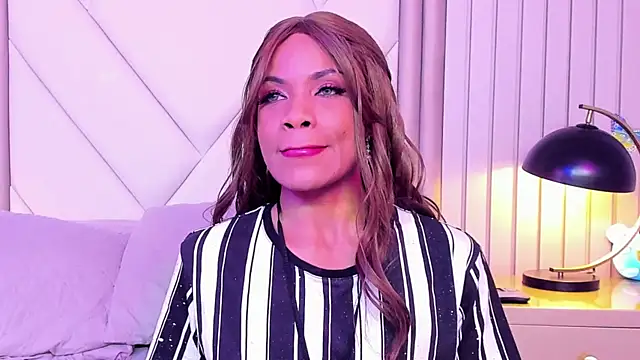 LailaDavidson online show from 07/28/26, 03:21