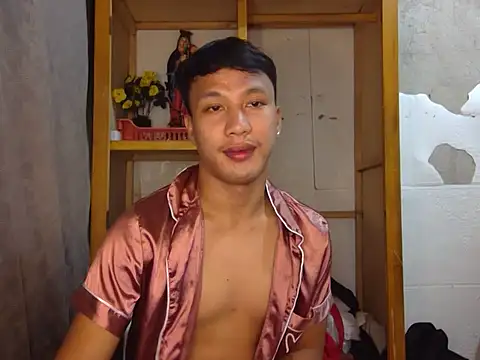 Snapshot of newgys chatting on 08/03/26, 06:00 newgys online show from 08/03/26, 06:00