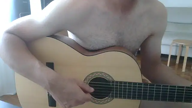 Snapshot of Ilsexyvizietto chatting on 07/31/26, 11:20 Ilsexyvizietto online show from 07/31/26, 11:20