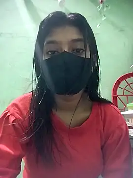 Snapshot of Disha_Nur0 chatting on 04/13/26, 11:32 Disha Nur0 online show from 04/13/26, 11:32