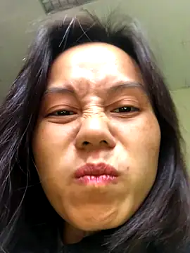 Trangbabylove online show from 11/22/25, 09:14