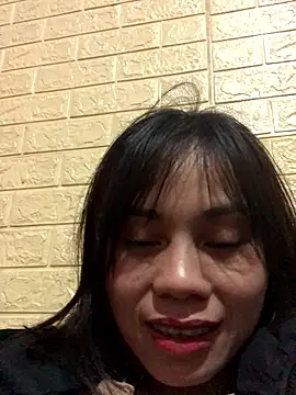 Trangbabylove online show from 01/10/26, 04:20