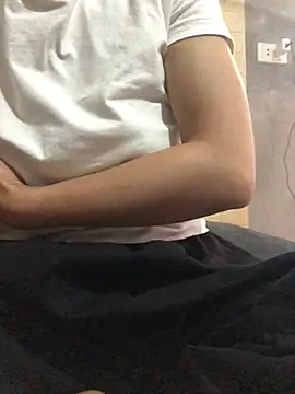 Trangbabylove online show from 06/06/26, 03:44