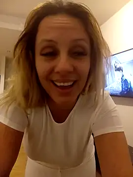 cleopatravodos online show from 12/02/25, 06:47