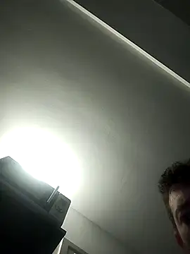 Snapshot of platone09 chatting on 03/12/26, 10:38 platone09 online show from 03/12/26, 10:38