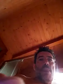 Snapshot of platone09 chatting on 04/04/26, 06:38 platone09 online show from 04/04/26, 06:38