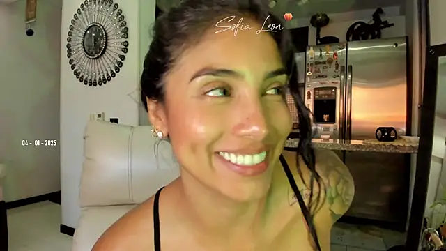 sofiasexhot online show from 01/05/25, 03:34