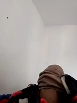 Snapshot of Davidgnzz1993 chatting on 11/14/25, 09:24 Davidgnzz1993 online show from 11/14/25, 09:24