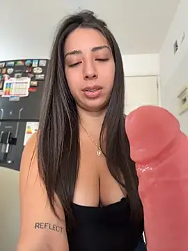 Snapshot of Lina_soler69 chatting on 07/18/26, 05:28 Lina soler69 online show from 07/18/26, 05:28