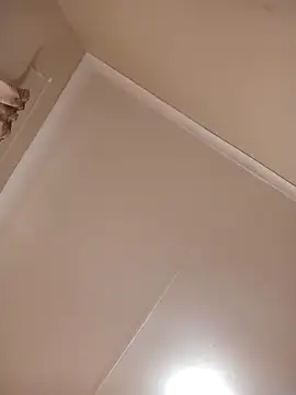 Snapshot of adolpm2m chatting on 11/18/25, 04:06 adolpm2m online show from 11/18/25, 04:06