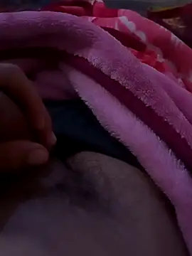 Snapshot of jojif121 chatting on 11/21/25, 03:00 jojif121 online show from 11/21/25, 03:00