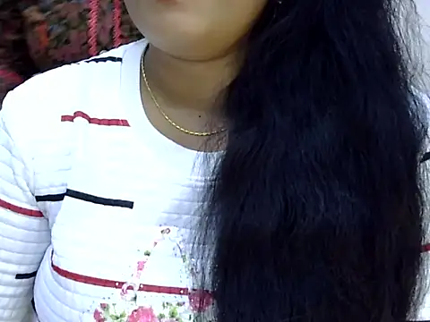Snapshot of Muskan_Jha chatting on 05/16/26, 12:59 Muskan Jha online show from 05/16/26, 12:59