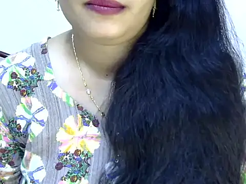 Snapshot of Muskan_Jha chatting on 05/26/26, 01:56 Muskan Jha online show from 05/26/26, 01:56
